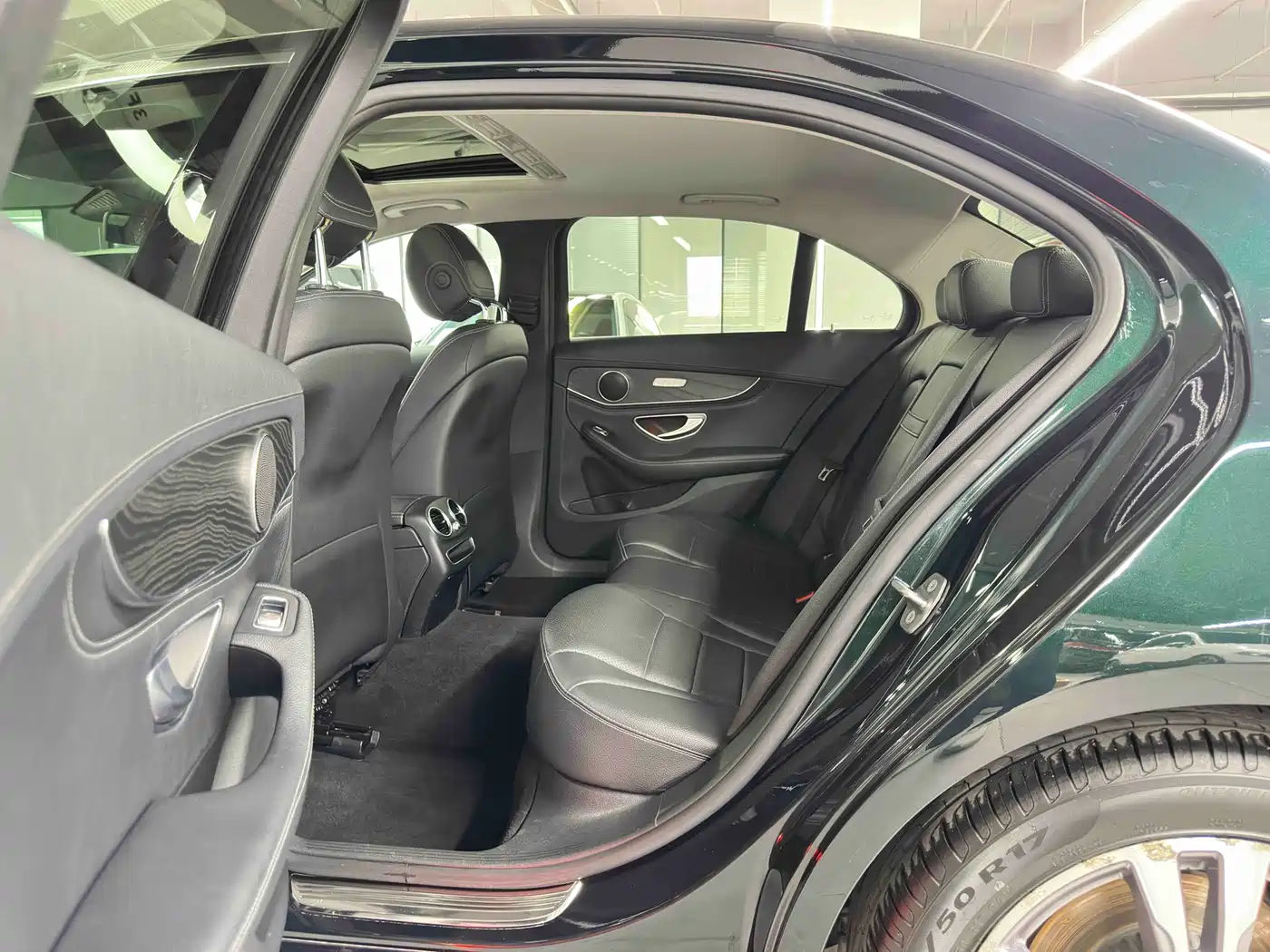Mercedes-Benz C-Class 2020 C 200 L Fashion Sport фото 20
