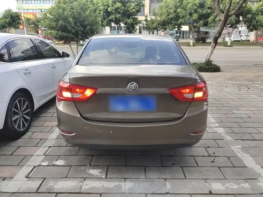 Buick Excelle 2016 15N Manual Progressive фото 4