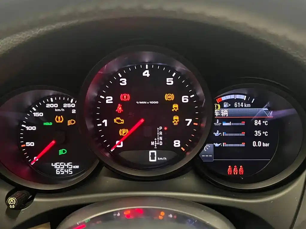 Porsche Macan 2020 Macan 2.0T фото 19