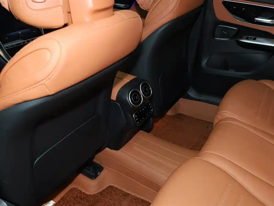 Mercedes-Benz GLC 2025 Facelift GLC 260 L 4MATIC Dynamic фото 25