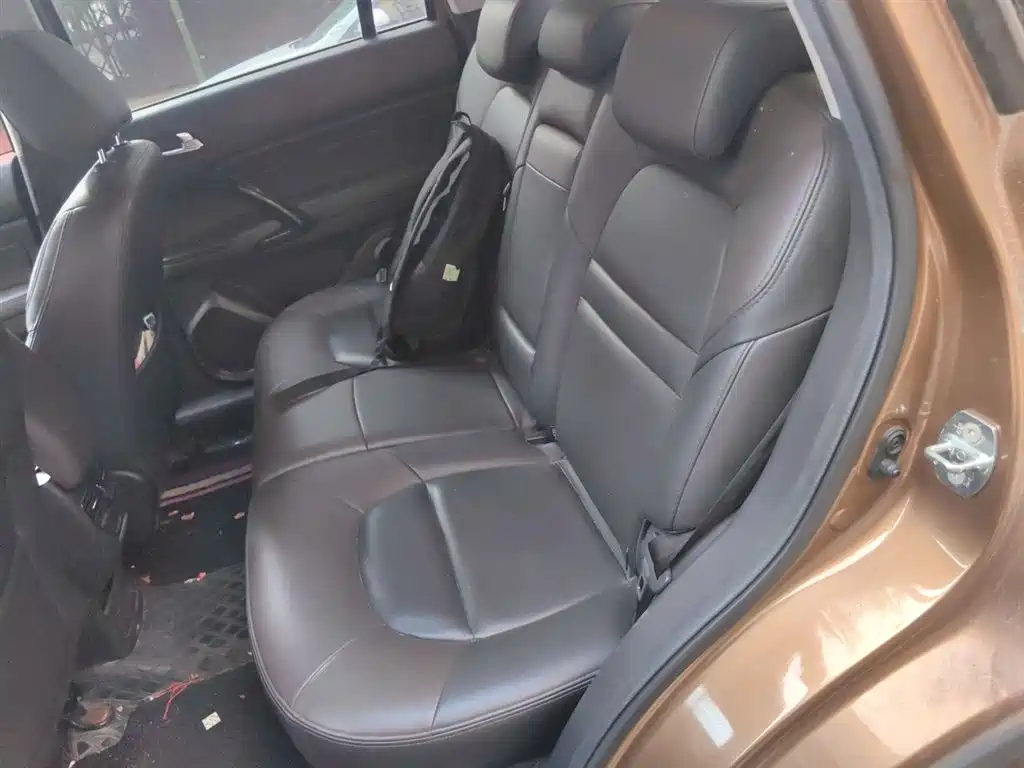 GAC Trumpchi Trumpchi GS4 2017 235T Manual 2WD Luxury фото 15