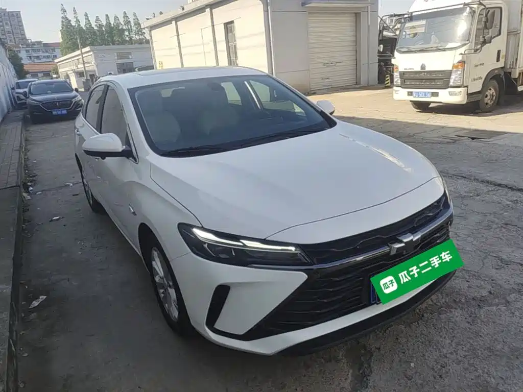 Chevrolet Monza 2023 1.5L Dual-Clutch Enjoyment Edition фото 4