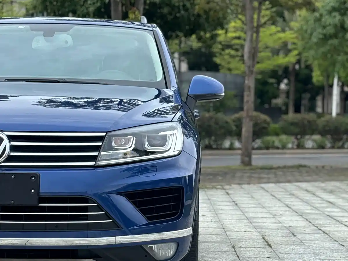 Volkswagen Touareg 2017 3.0TSI Explorer Edition фото 8