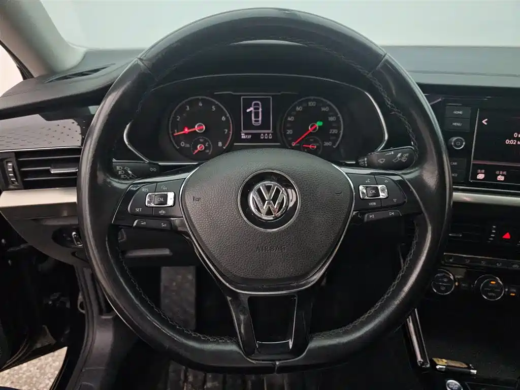 Volkswagen Passat 2019 330TSI Elite Version China VI фото 11