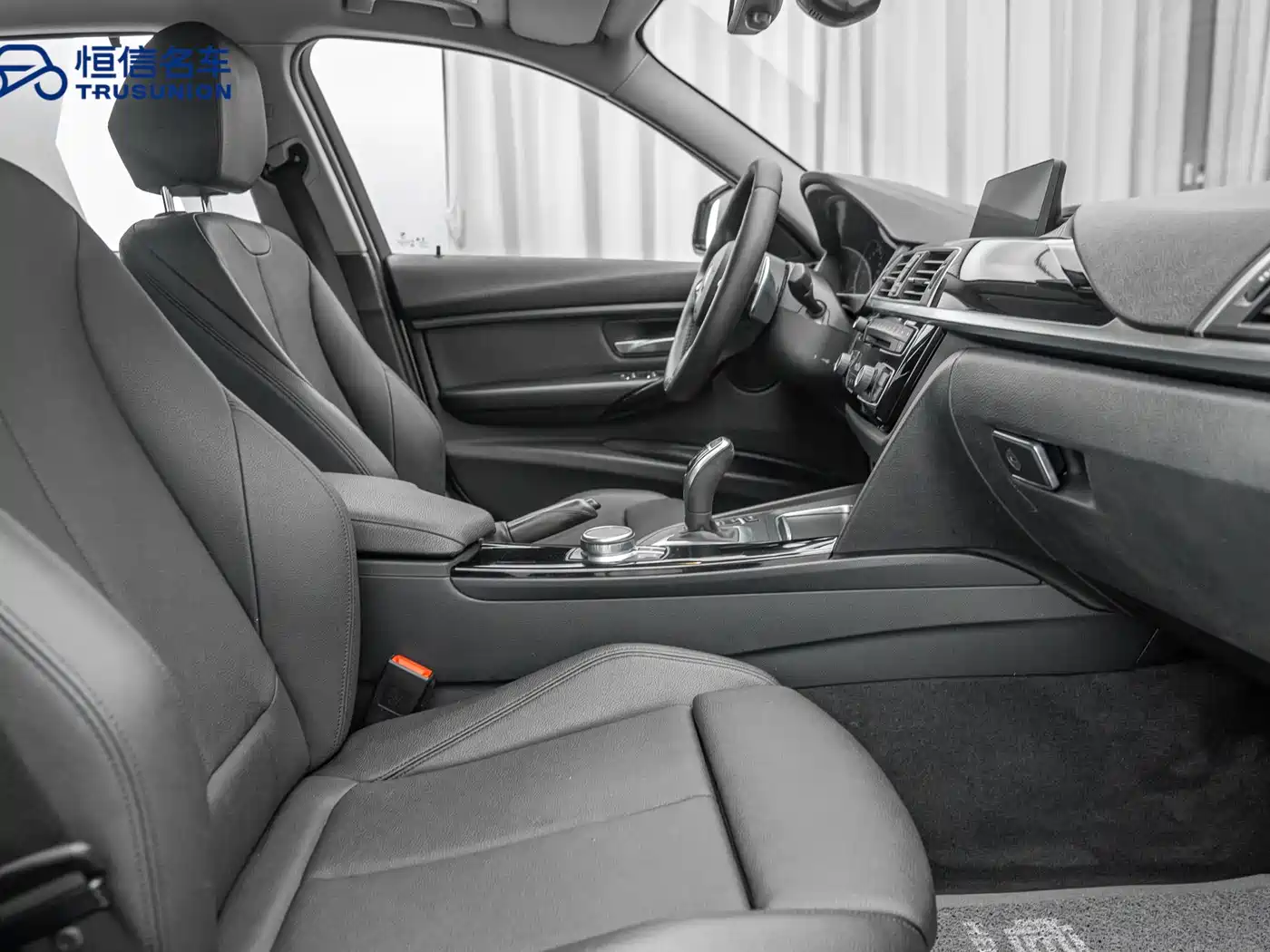 BMW 3 Series 2018 320Li Leading M Sport Package фото 14