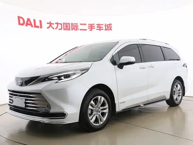 Toyota Sienna 2021 2.5L Hybrid Platinum Edition
