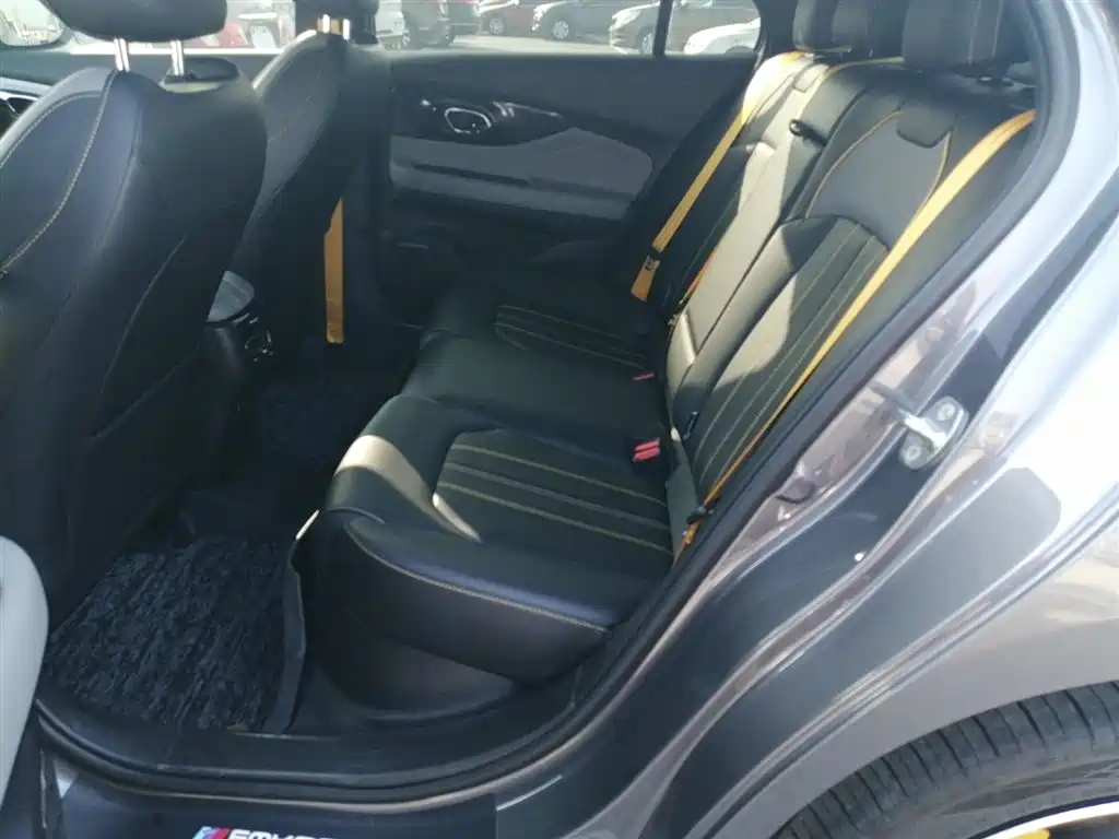 GAC Trumpchi Trumpchi Emkoo 2023 270T DCT J15 Edition фото 14