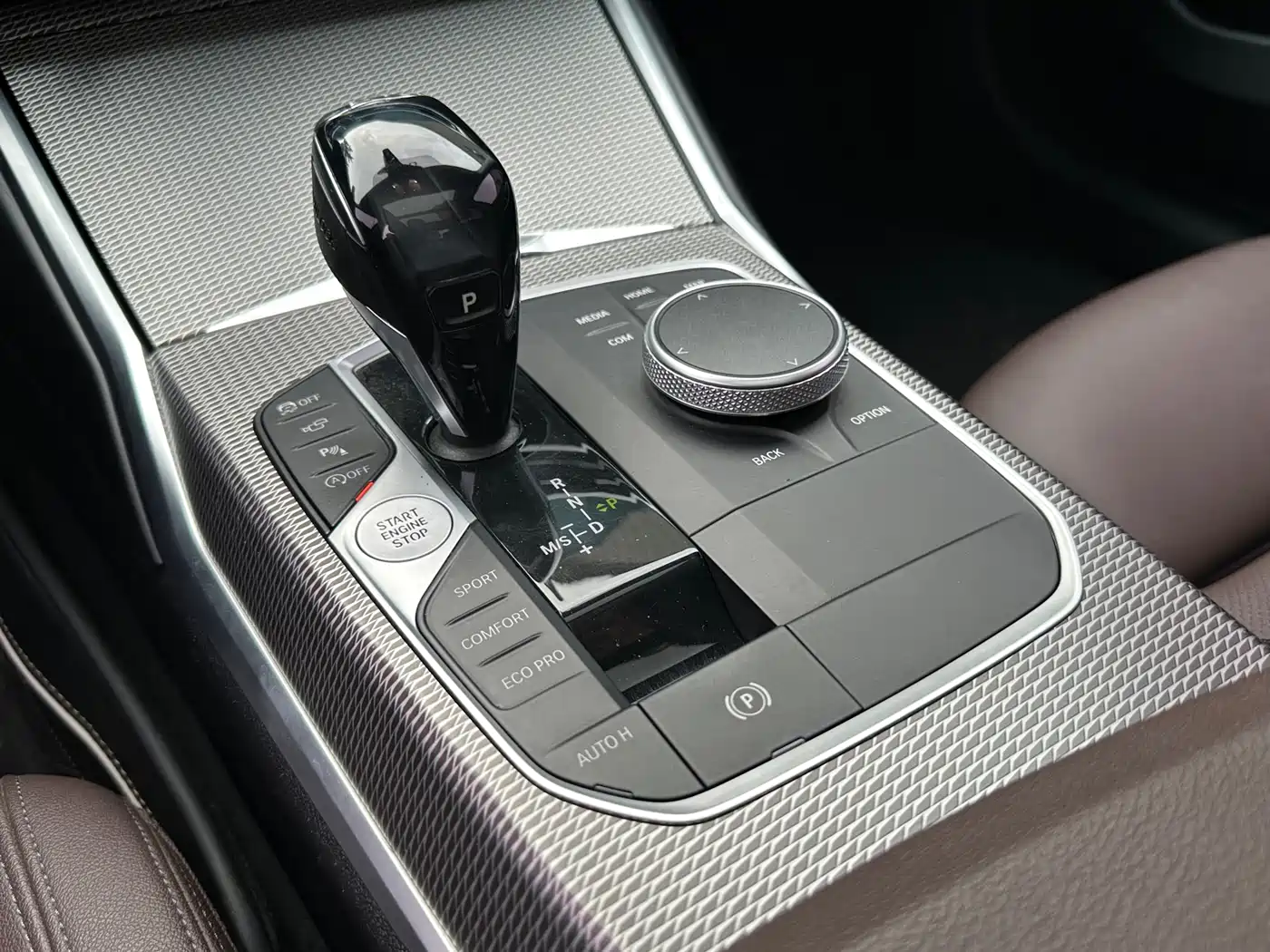 BMW 3 Series 2020 Facelift 325Li M Sport Night Edition фото 15