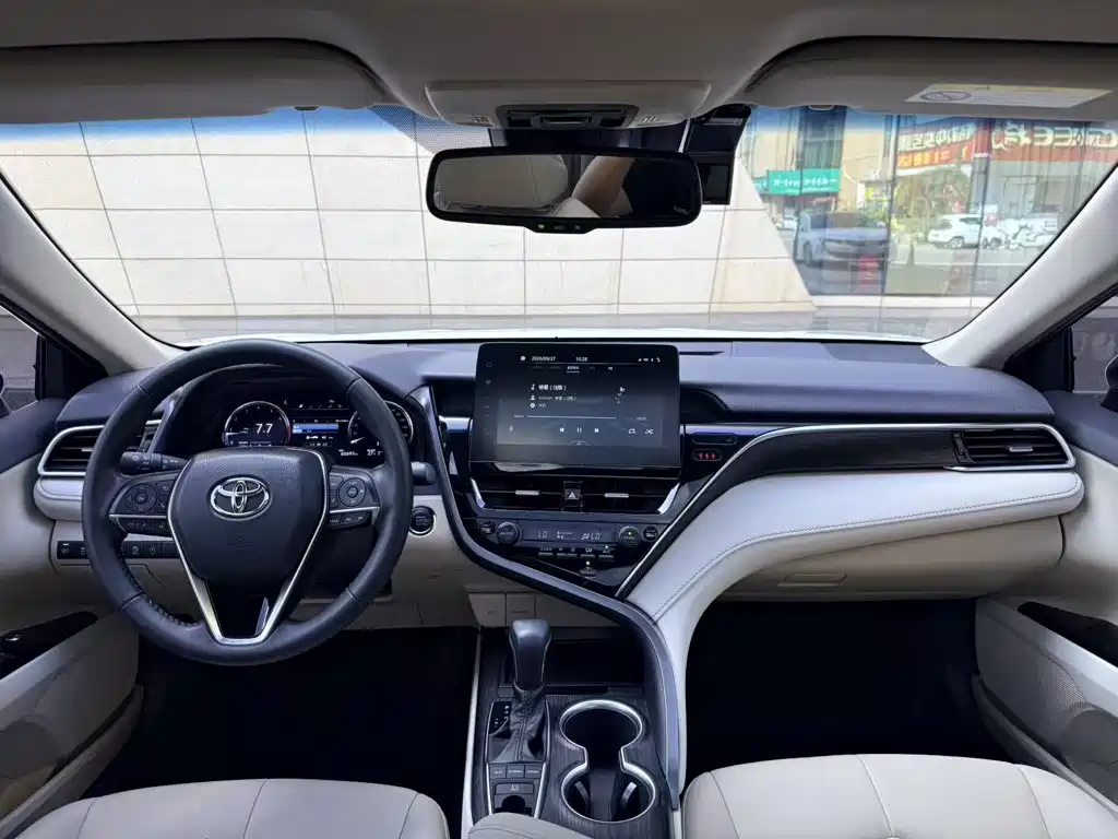 Toyota Camry 2022 2021 2.5G Luxury Edition