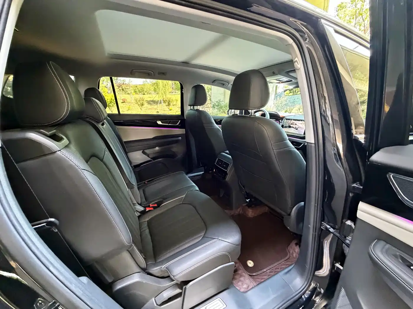 Volkswagen Teramont 2023 330TSI FWD Premium Luxury Edition фото 13