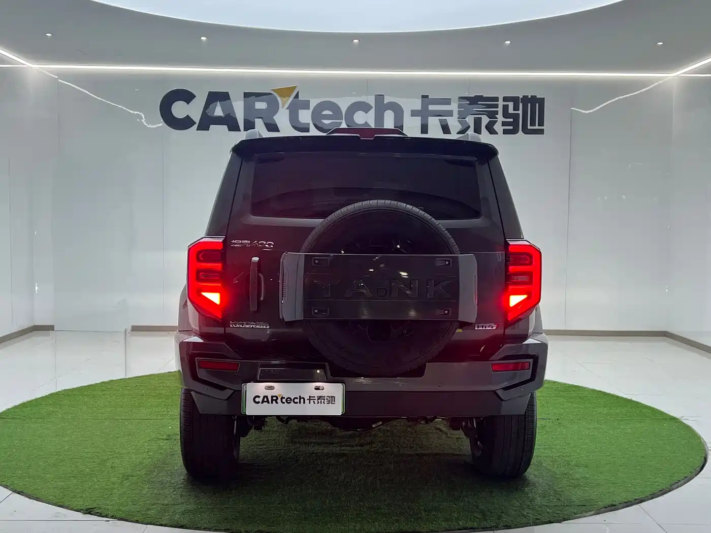 Tank 400 New Energy 2024 Hi4-T Off-Road Edition фото 6