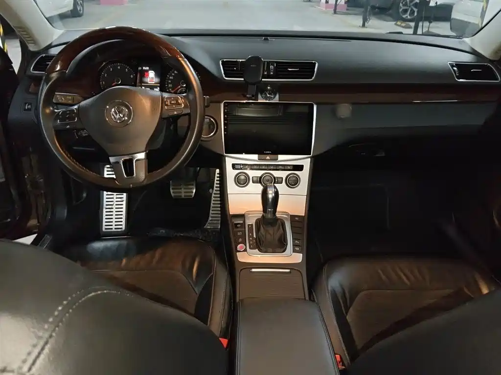 Volkswagen Magotan 2015 Facelift 2.0TSI Premium фото 13