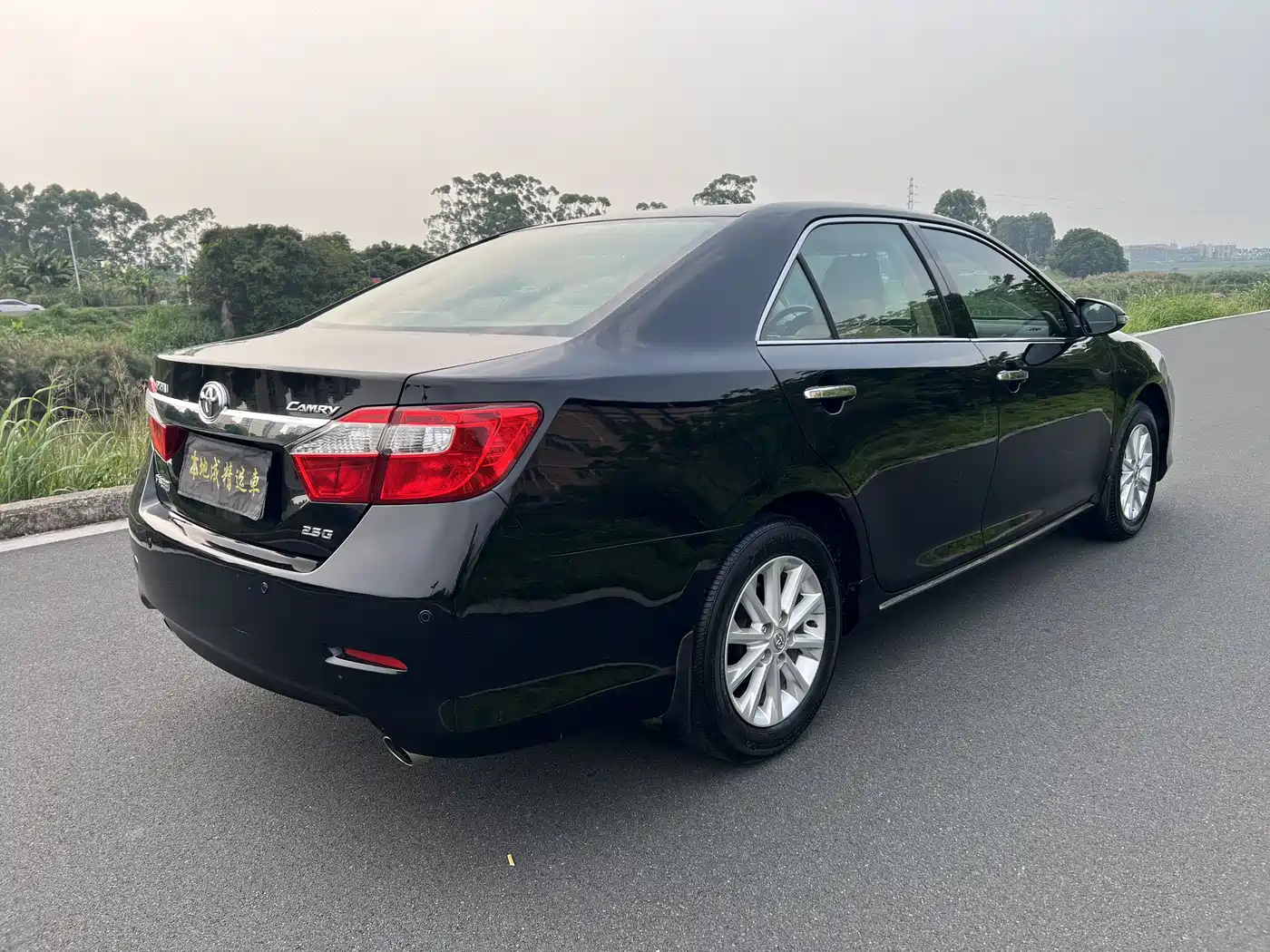 Toyota Camry 2012 2.5G Luxury Edition фото 11