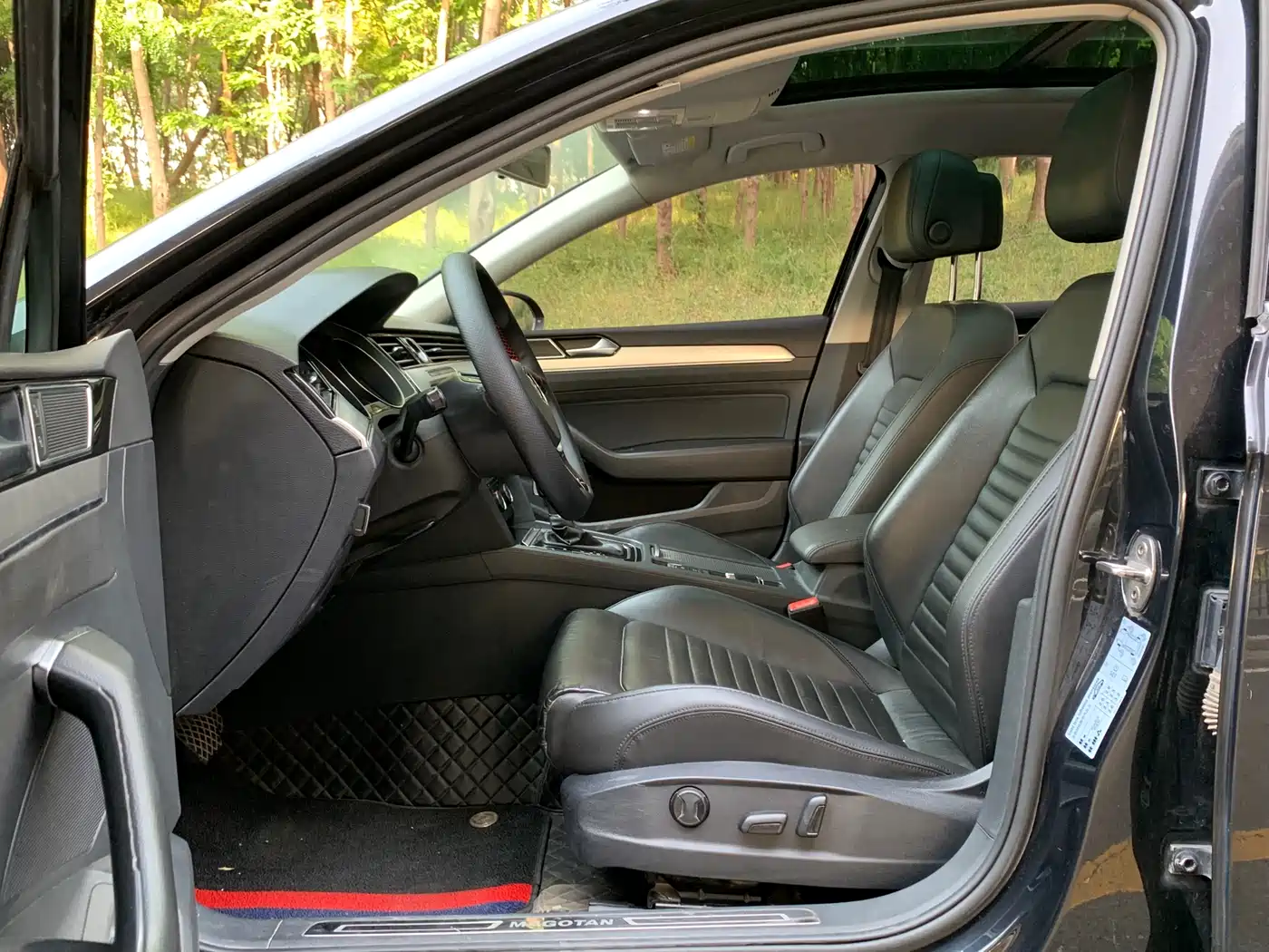 Volkswagen Magotan 2019 330TSI DSG Leading China V фото 9