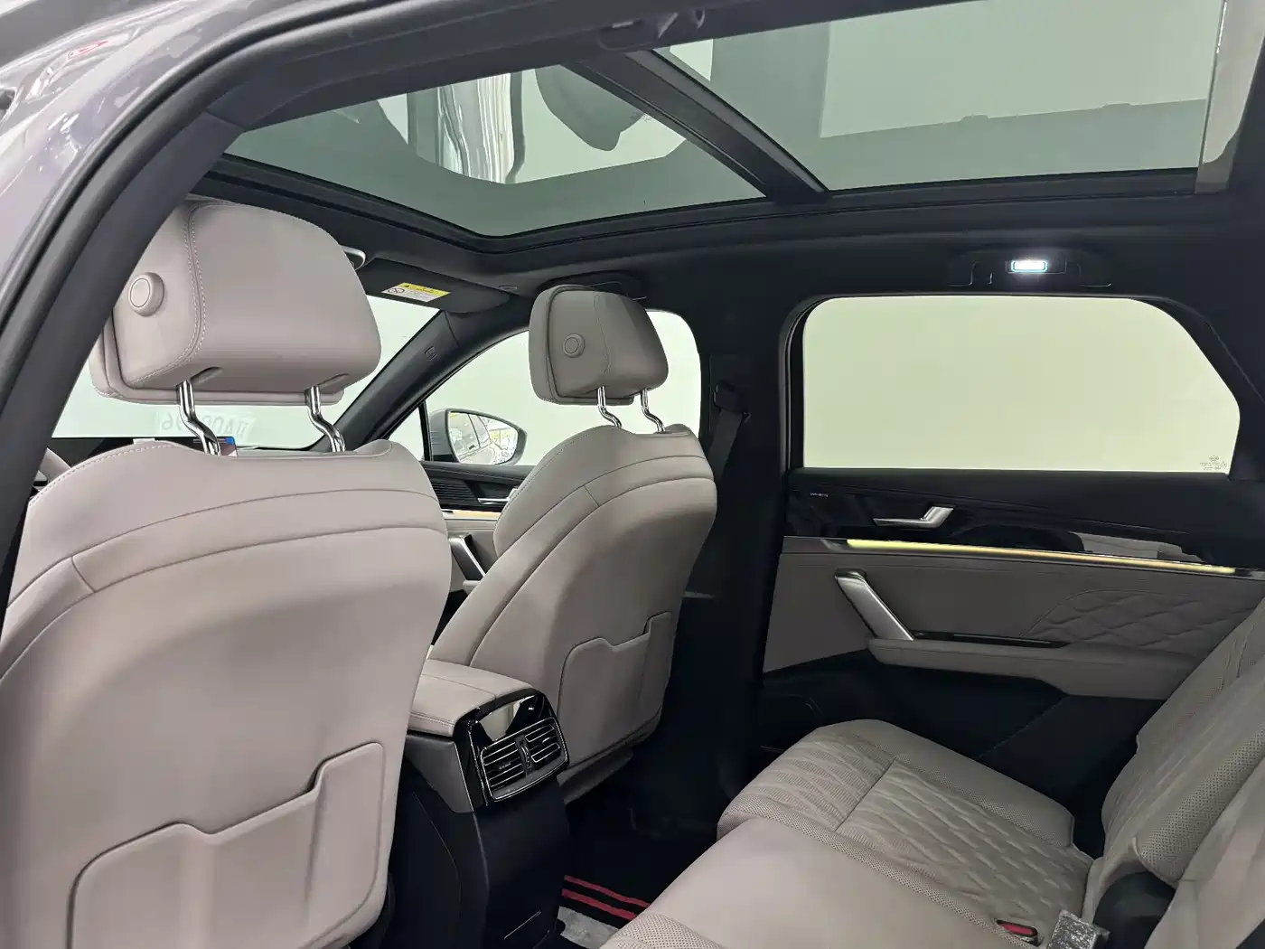 BYD Tang New Energy 2025 Smart Driving Edition DM-i 115KM Flagship фото 13