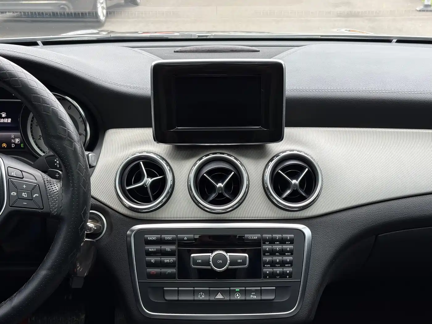 Mercedes-Benz GLA 2015 2015 GLA 200 Fashion