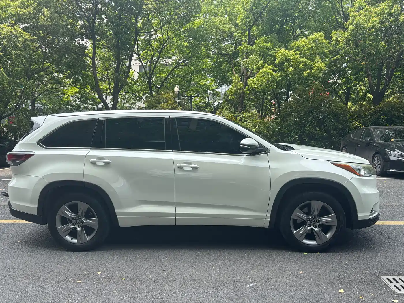 Toyota Highlander 2017 2.0T 4WD Premium 7-Seater фото 10