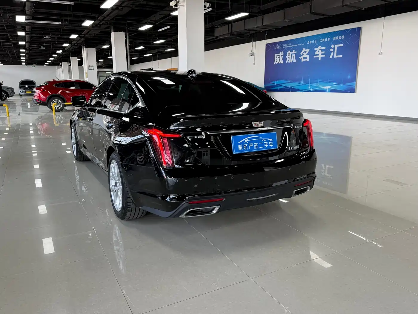 CADILLAC CT5