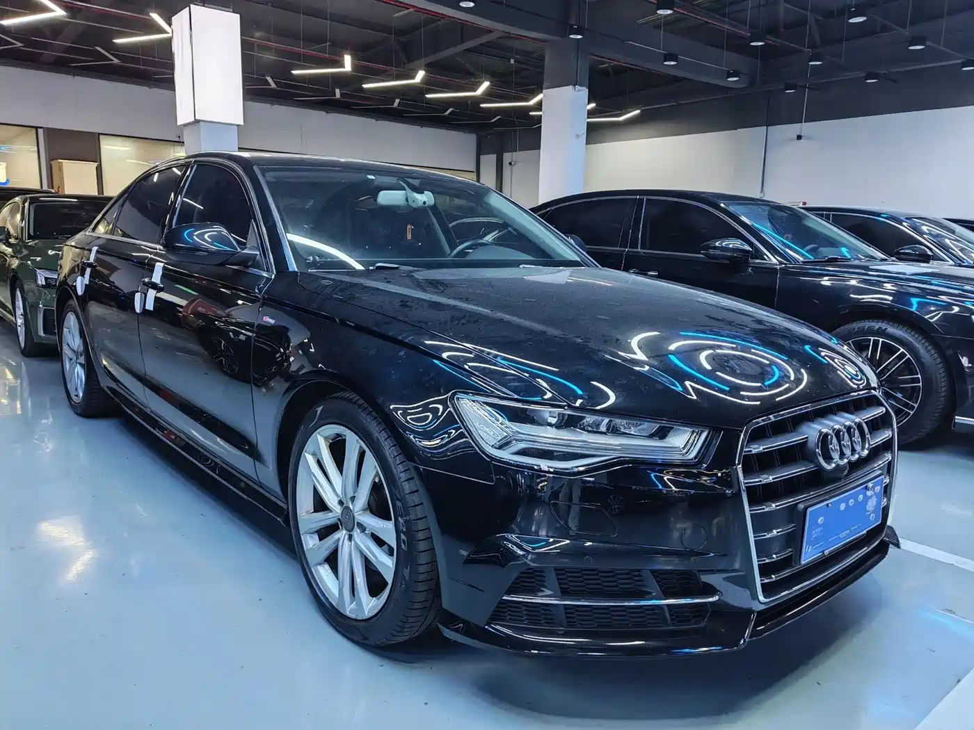 Audi A6L 2018 30th Anniversary 30 FSI Style фото 3
