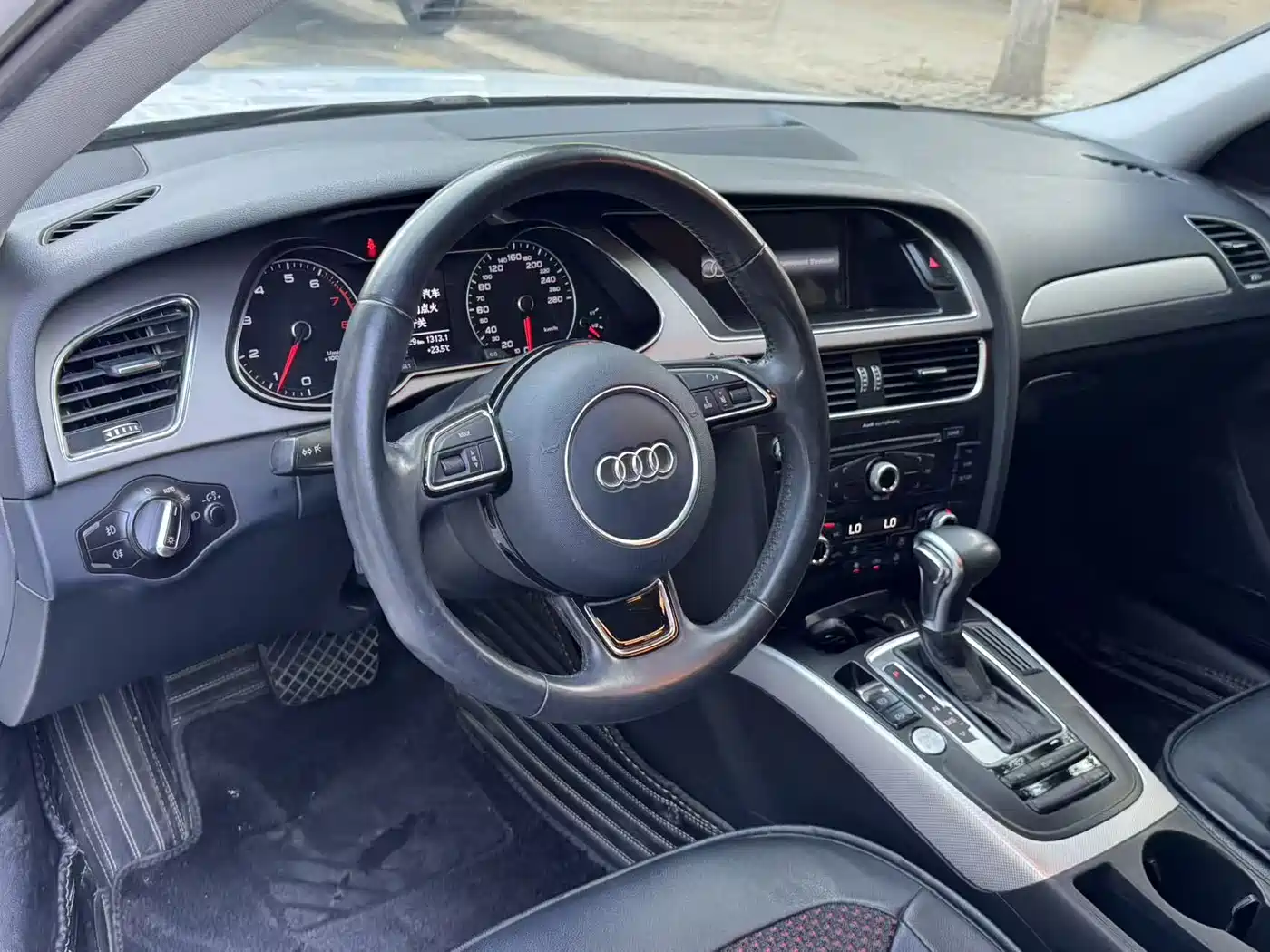 Audi A4L 2016 35 TFSI Collector's Edition Automatic Standard фото 7