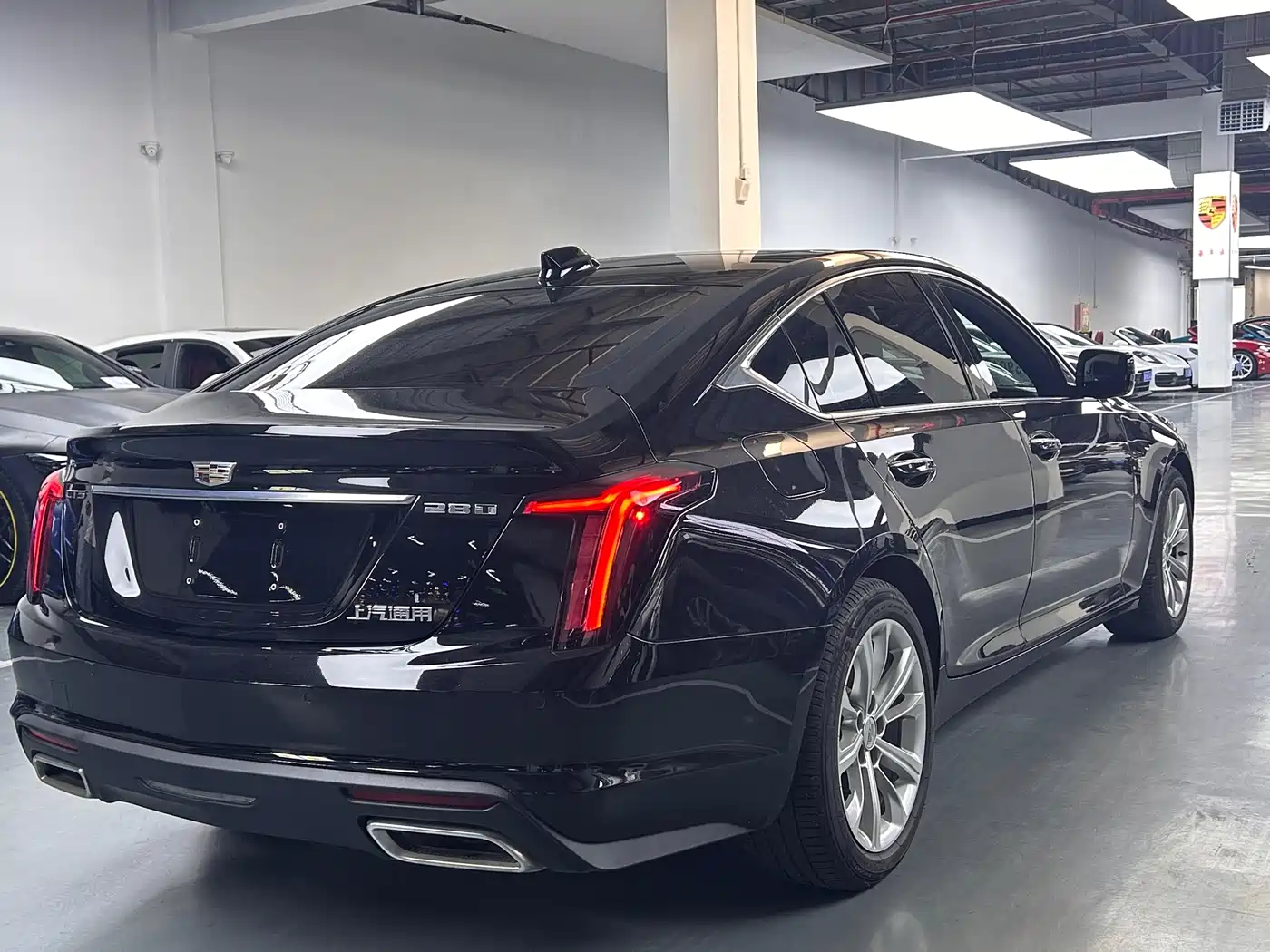 Cadillac CT5 2024 28T Luxury Model Pro фото 10