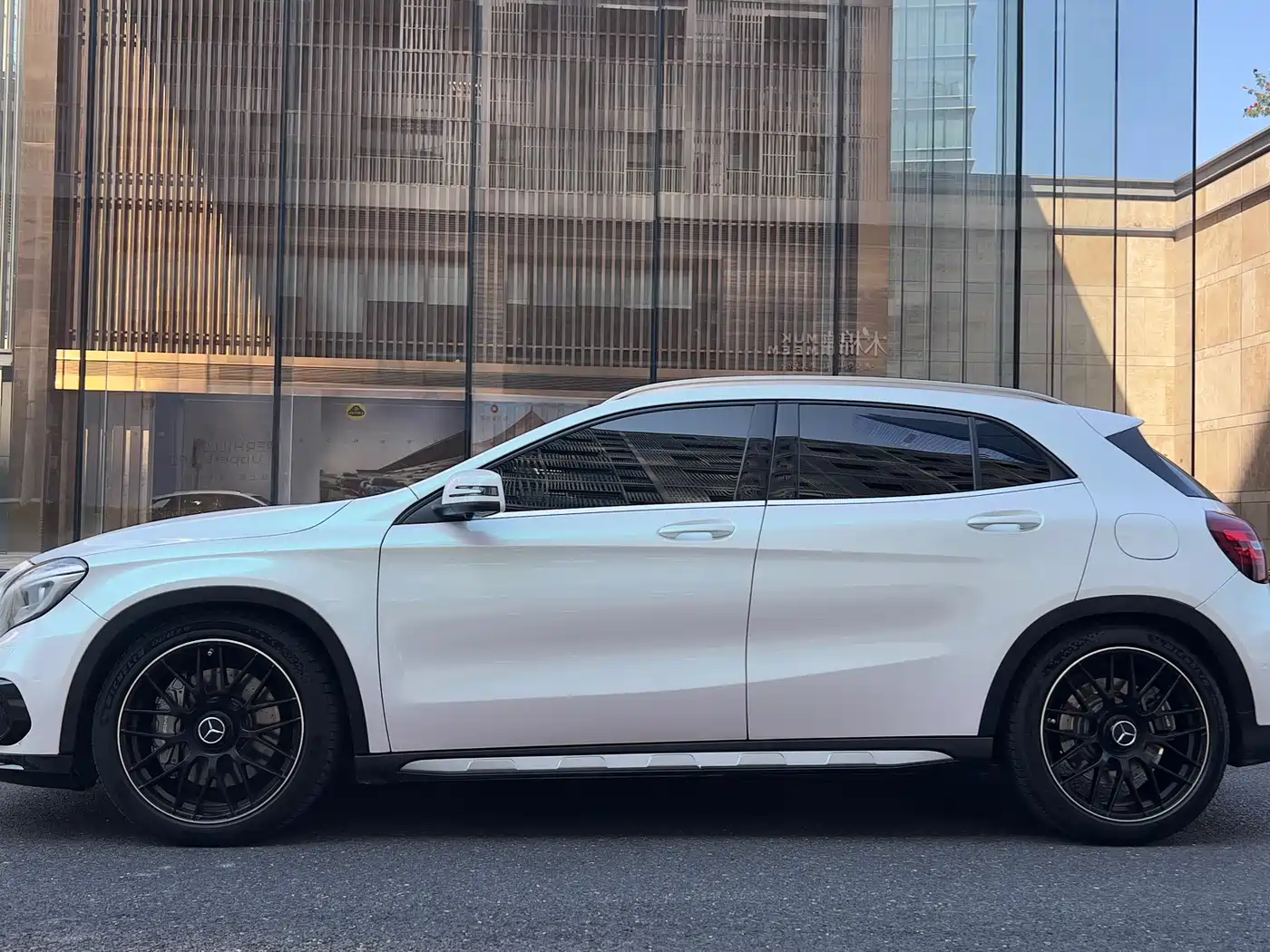 Mercedes-Benz GLA AMG 2016 AMG GLA 45 4MATIC фото 21