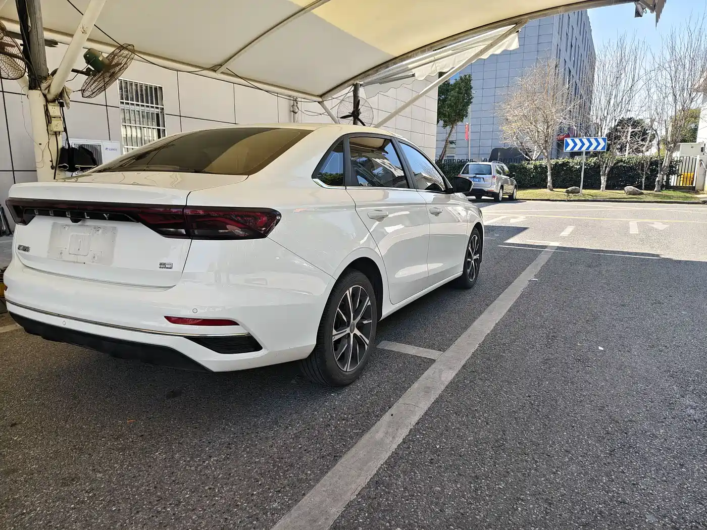 GEELY AUTOMOBILE EMGRAND