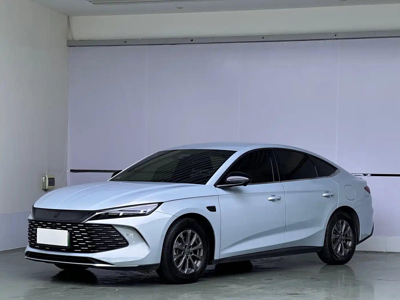 BYD Qin L 2025