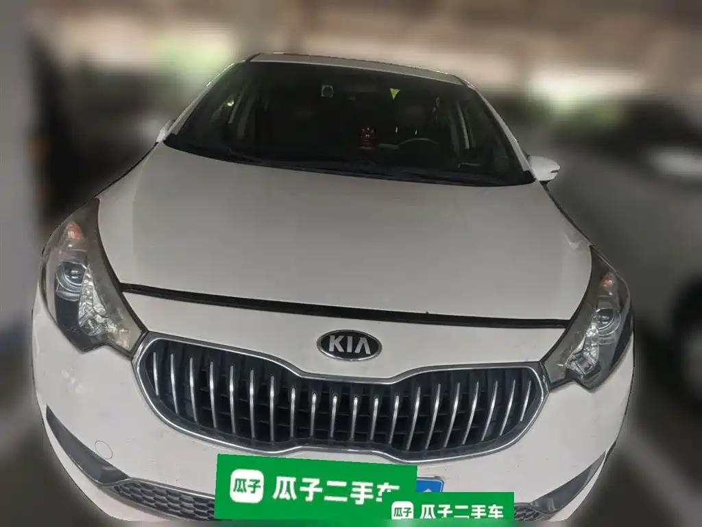 Kia K3 2013 1.6L Automatic GLS фото 3
