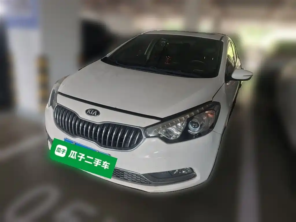Kia K3 2013 1.6L Automatic GLS фото 2
