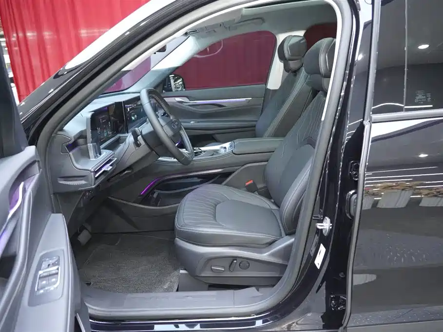 Ford Edge 2025 2025 Edge L 2.0T EcoBoost FWD 7-seater Fashion