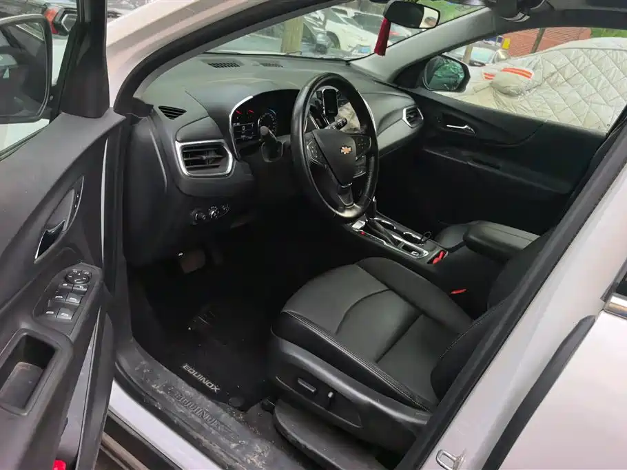 Chevrolet Equinox 2018 535T Automatic Control Edition фото 9