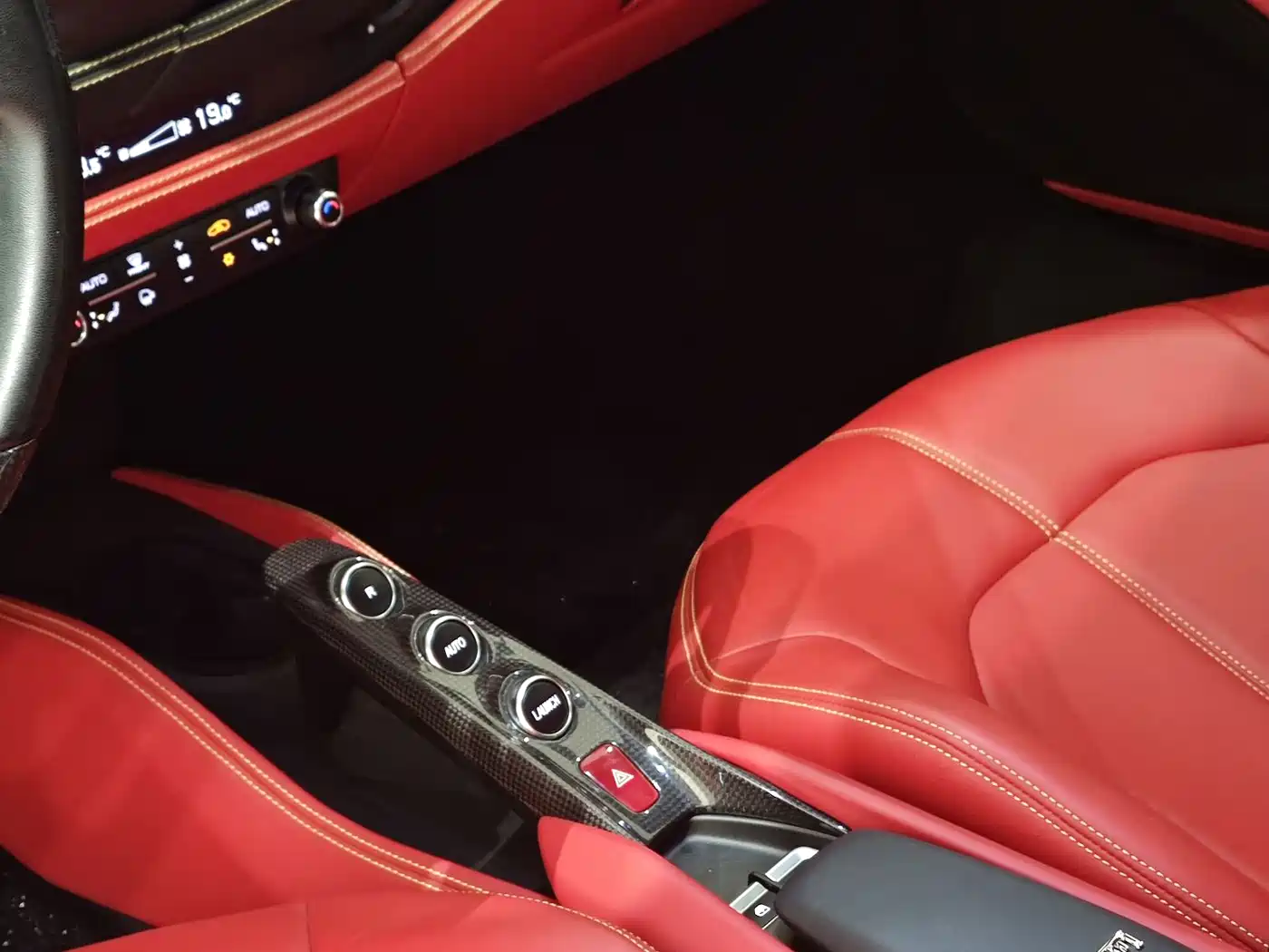 Ferrari F8 2023 2019 Tributo 3.9T V8