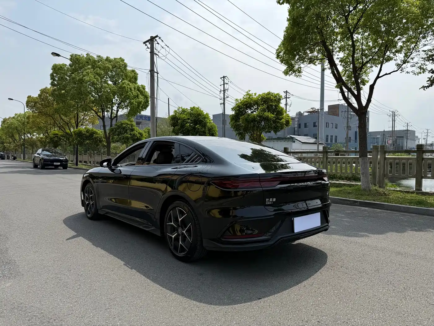 BYD Han 2023 DM-i Champion Edition 200KM Flagship фото 7