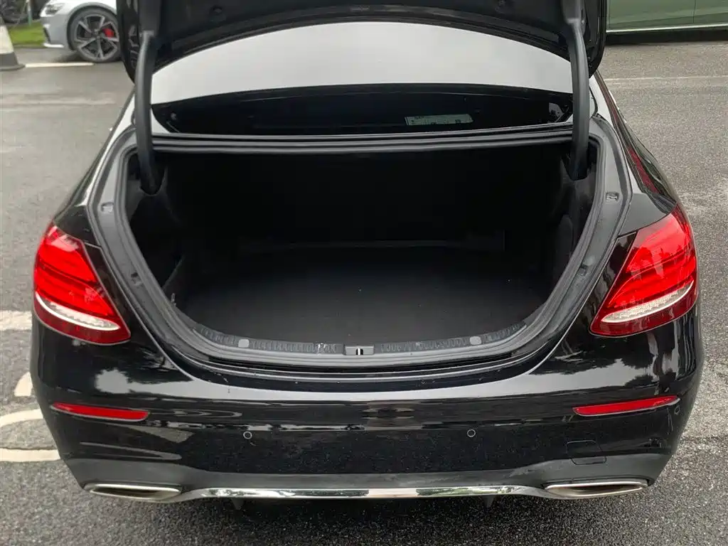 Mercedes-Benz E-Class 2020 Facelift E 260 L Sport фото 26