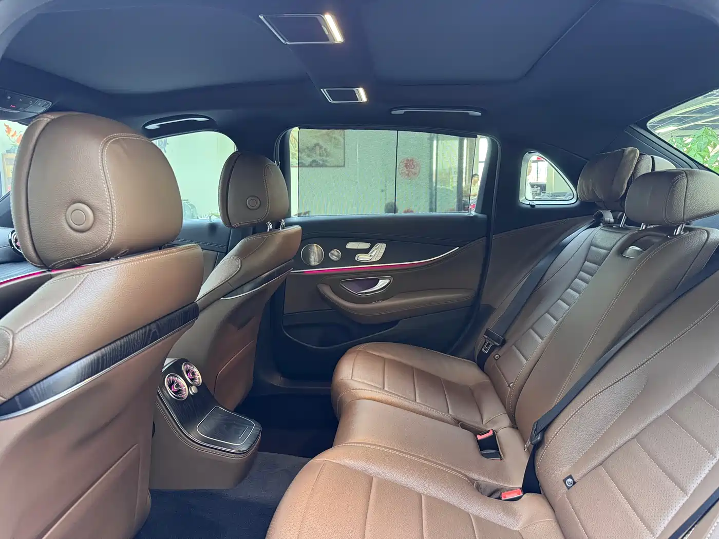 Mercedes-Benz E-Class 2021 E 300 L Sport Luxury Edition фото 6
