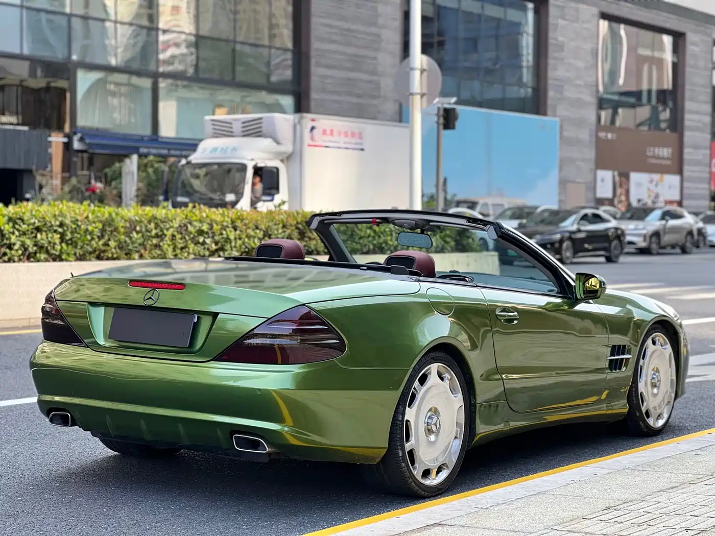 Mercedes-Benz SL-Class 2010 SL 300 фото 27