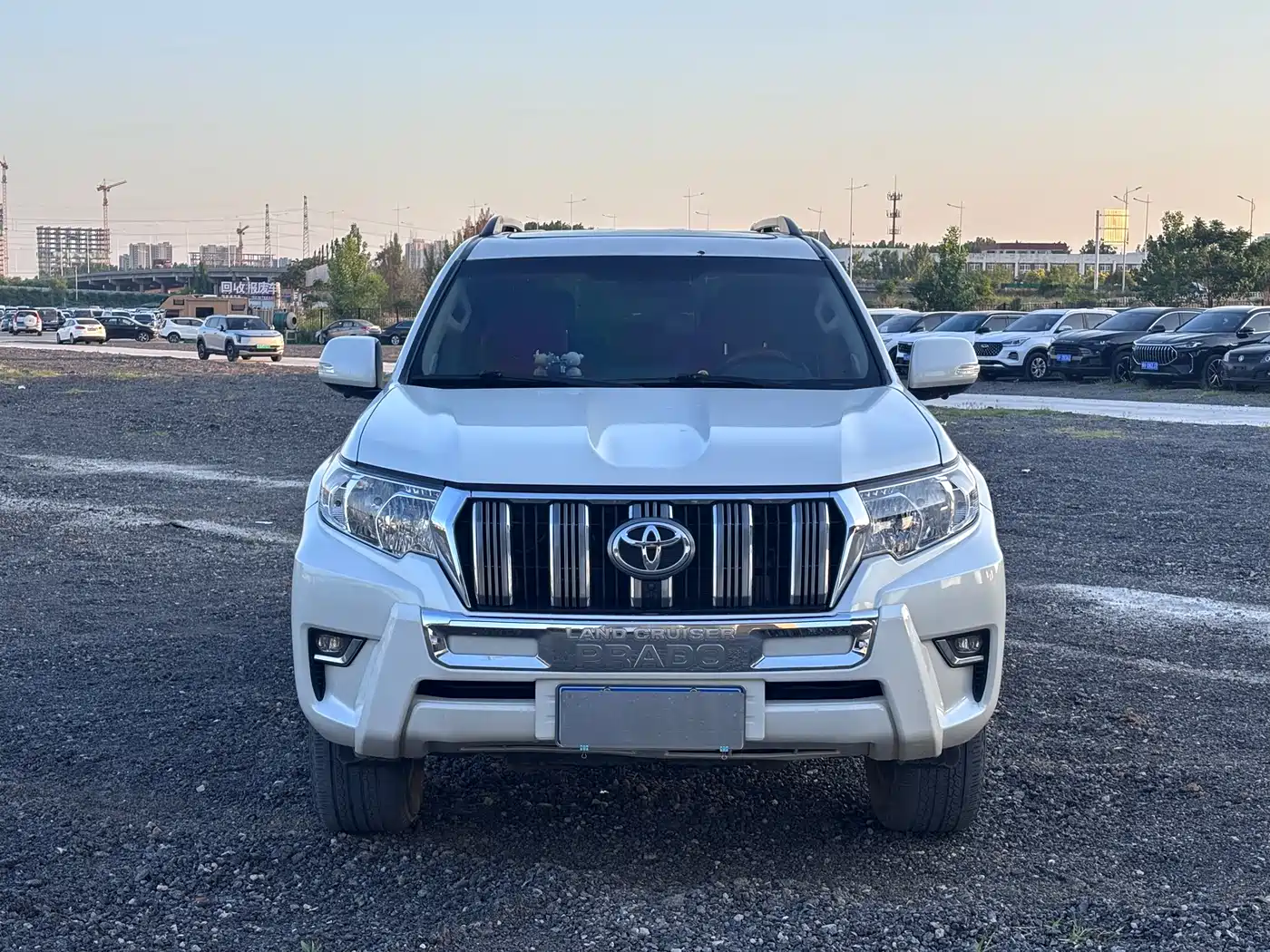 Toyota Prado 2018 3.5L Auto TX фото 2
