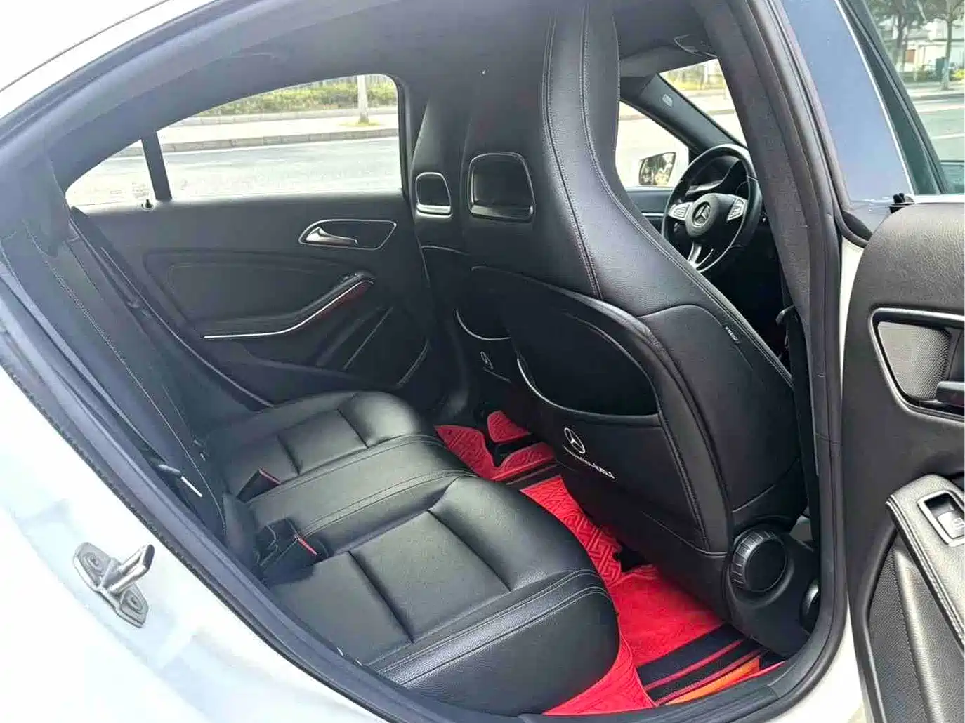 Mercedes-Benz CLA (Import) 2018 2017 CLA 200 Dynamic