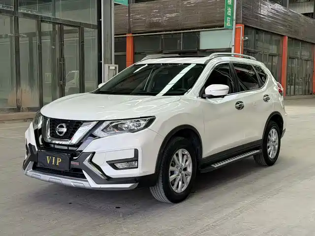 NISSAN QIJUN