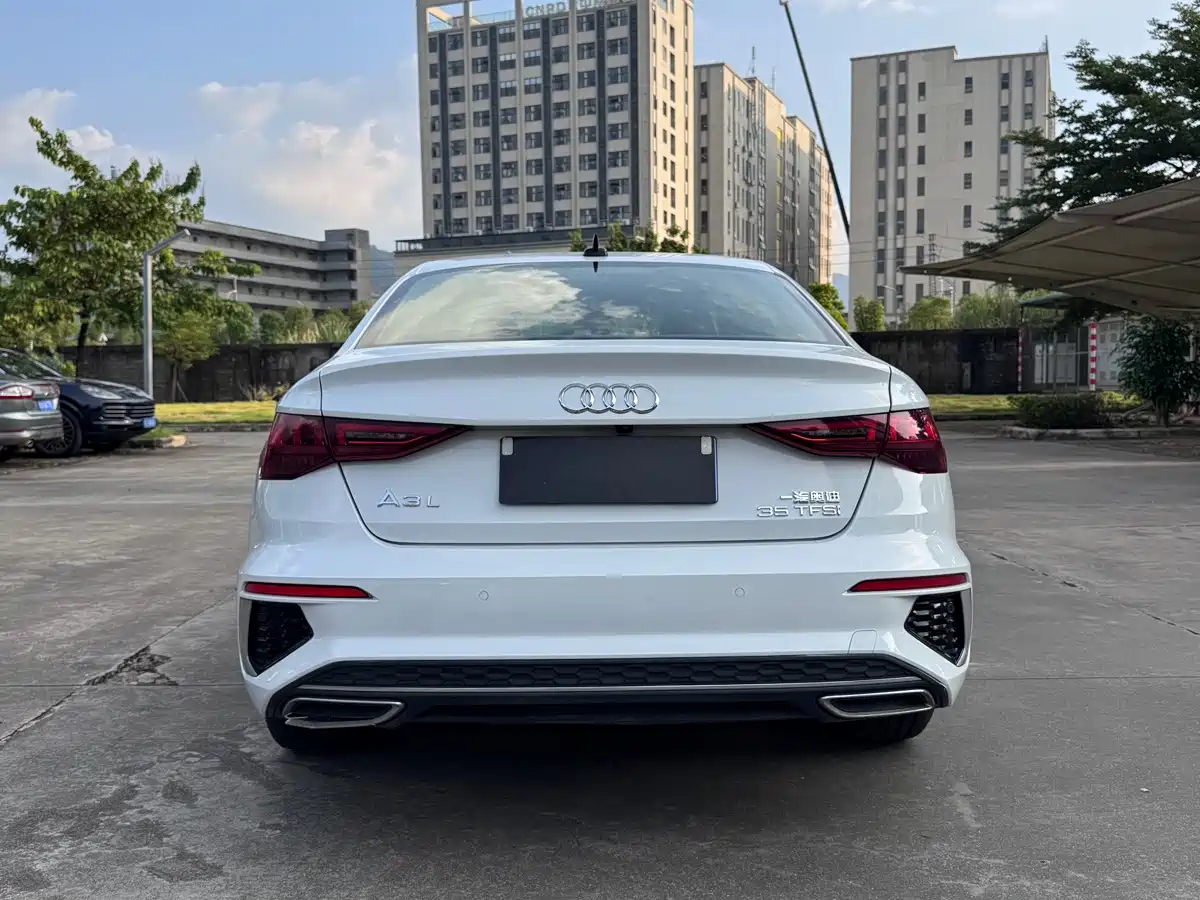 Фото 8 - Audi A3