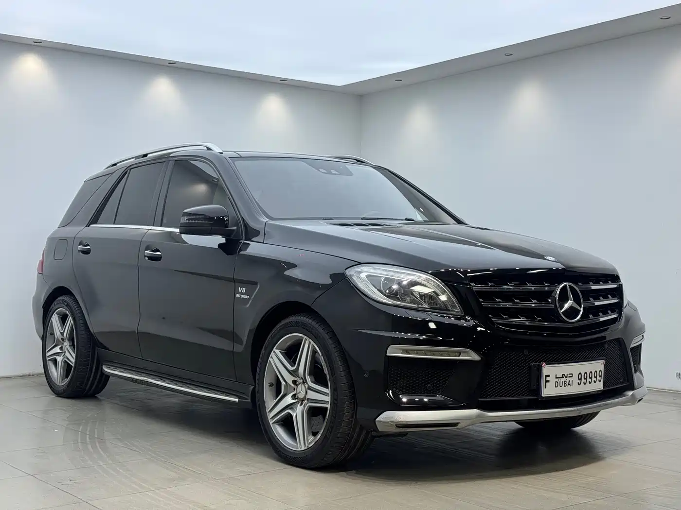 Mercedes-Benz M-Class AMG 2012 AMG ML 63 фото 3