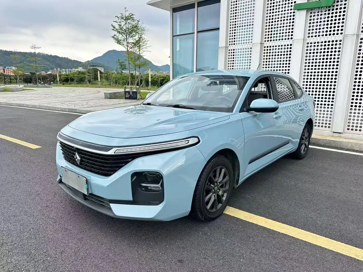 Baojun RC-5 2021 2020 1.5L CVT Smart Shine Elite Type