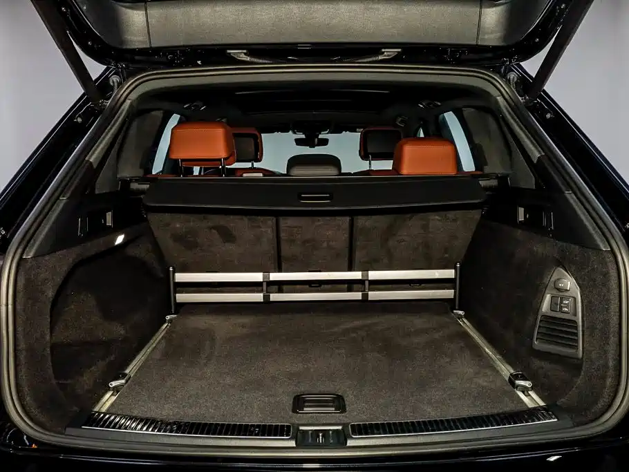Volkswagen Touareg 2021 2021 3.0TSI R-Exclusive