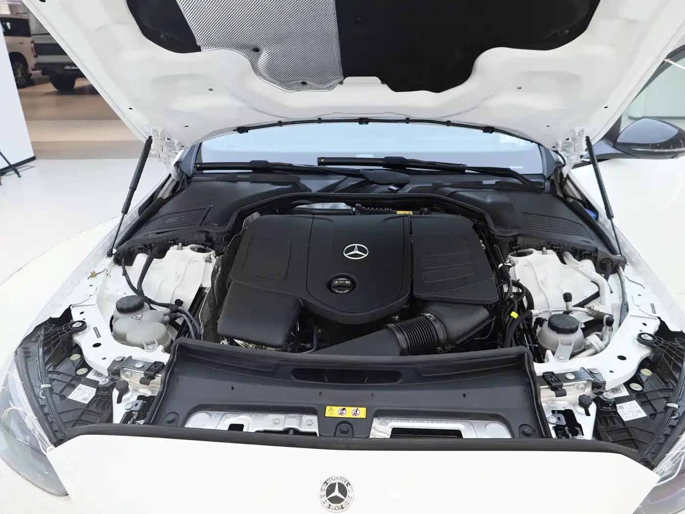 Mercedes-Benz C-Class 2025 C 260 L Night Sport Edition фото 19