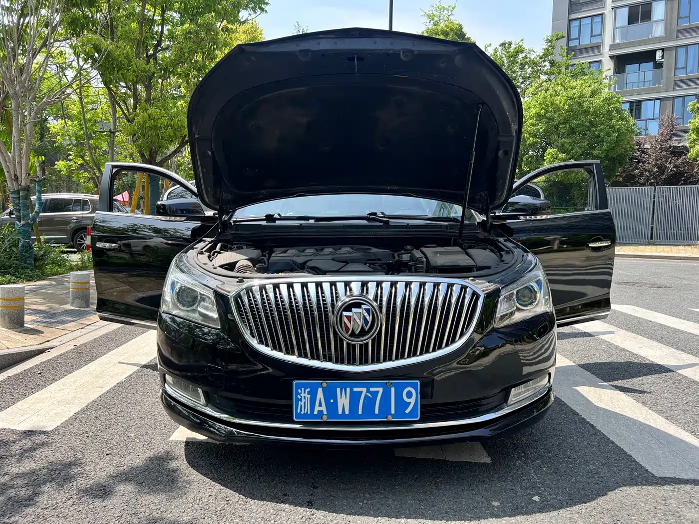 Buick LaCrosse 2013 2.4L SIDI Luxury Comfort фото 25