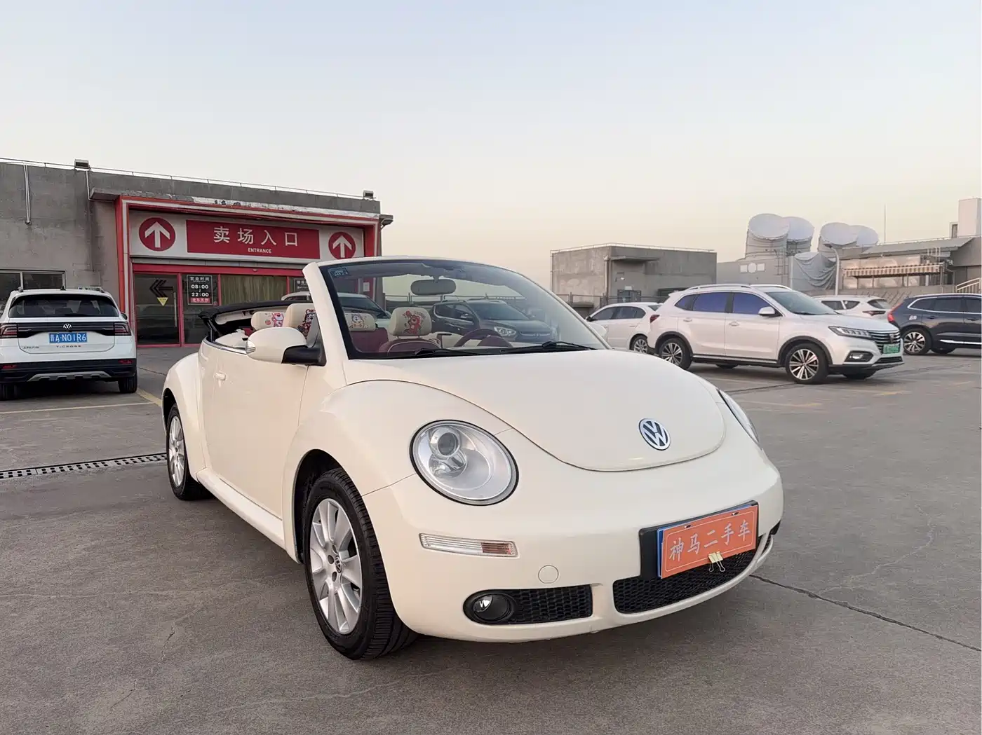 Volkswagen Beetle 2009 2.0 AT Top Convertible фото 9