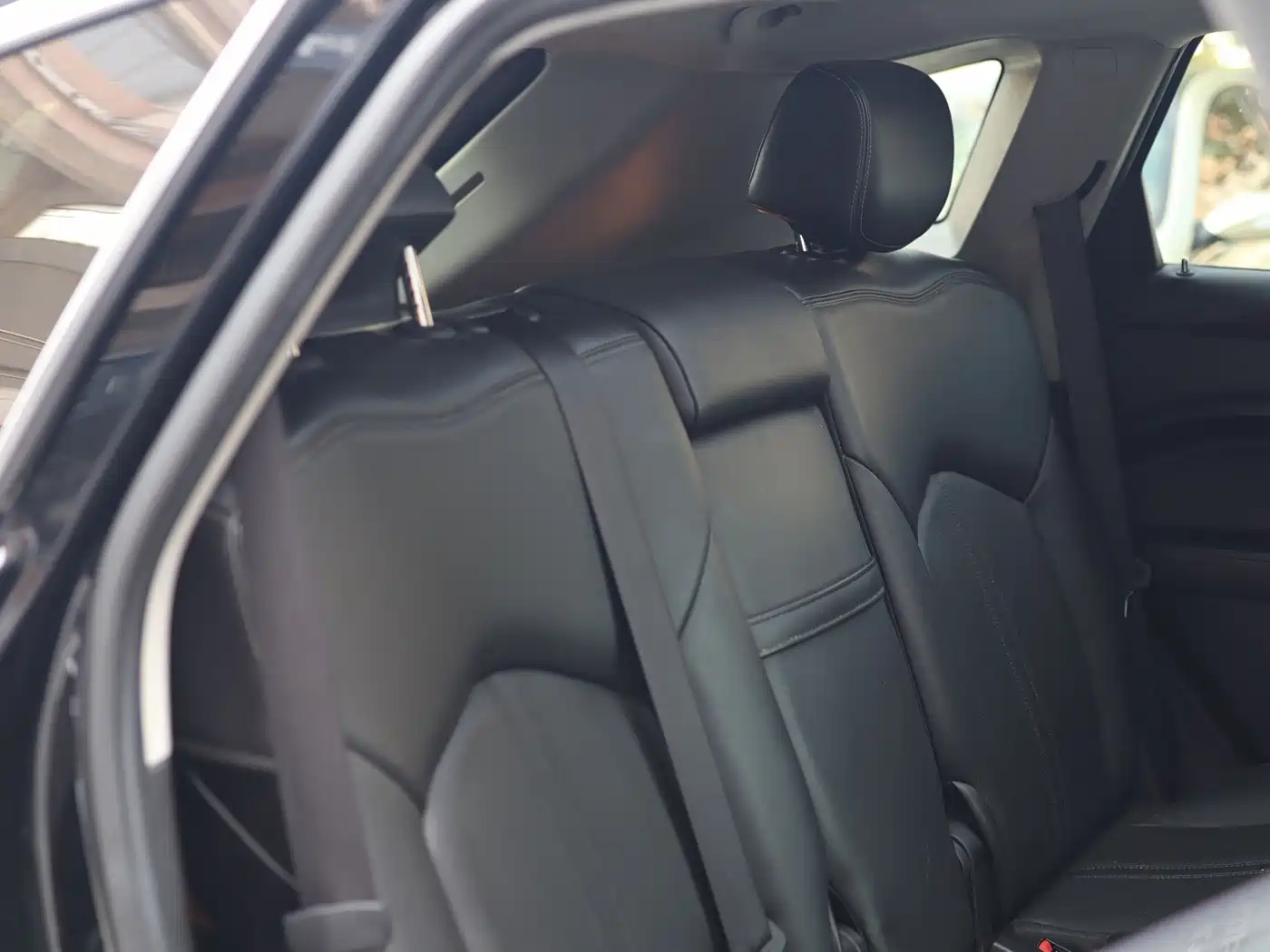 Photo 31 - Cadillac SRX