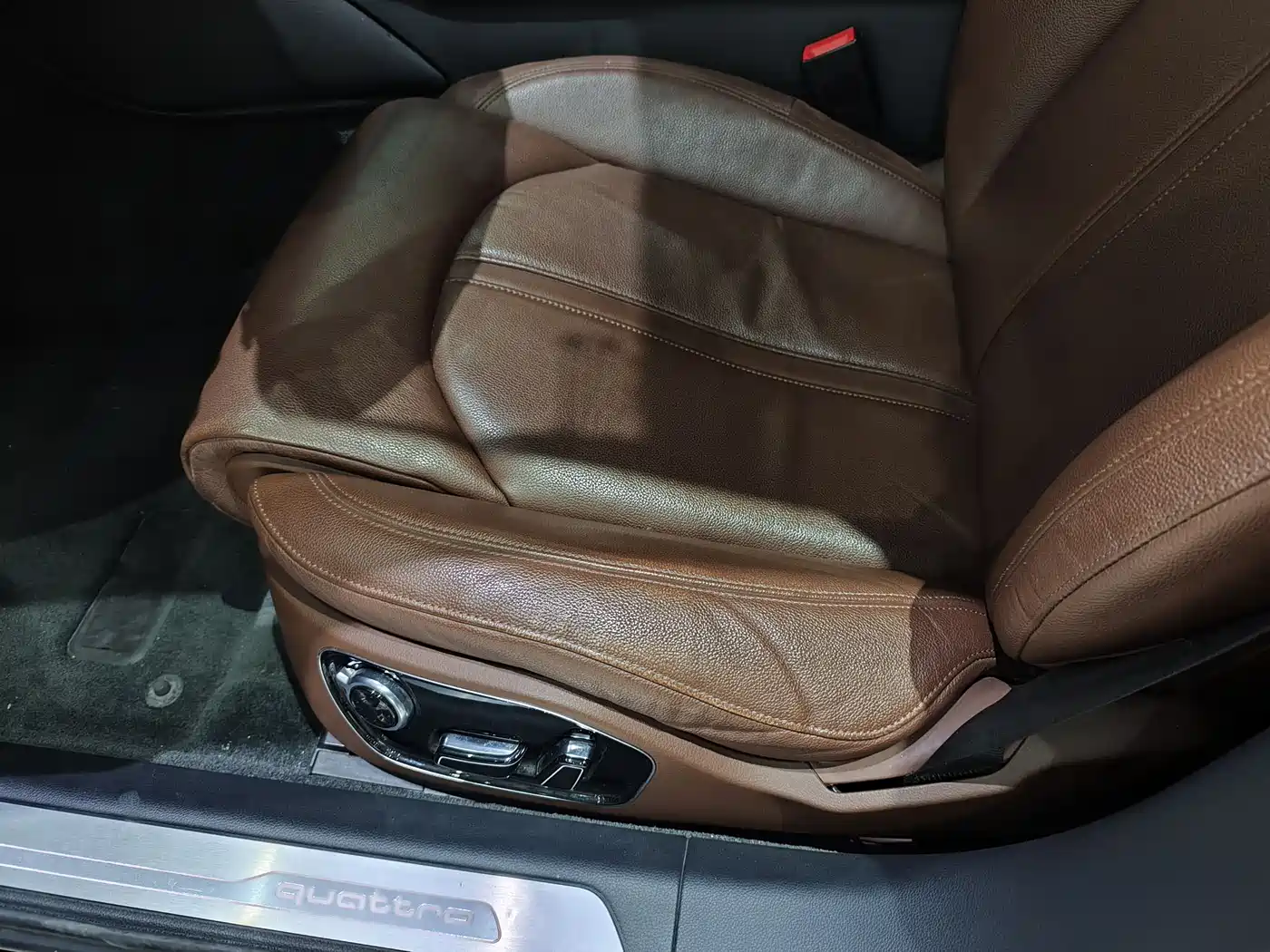 Audi A8 2016 A8L 45 TFSI quattro Comfort фото 5