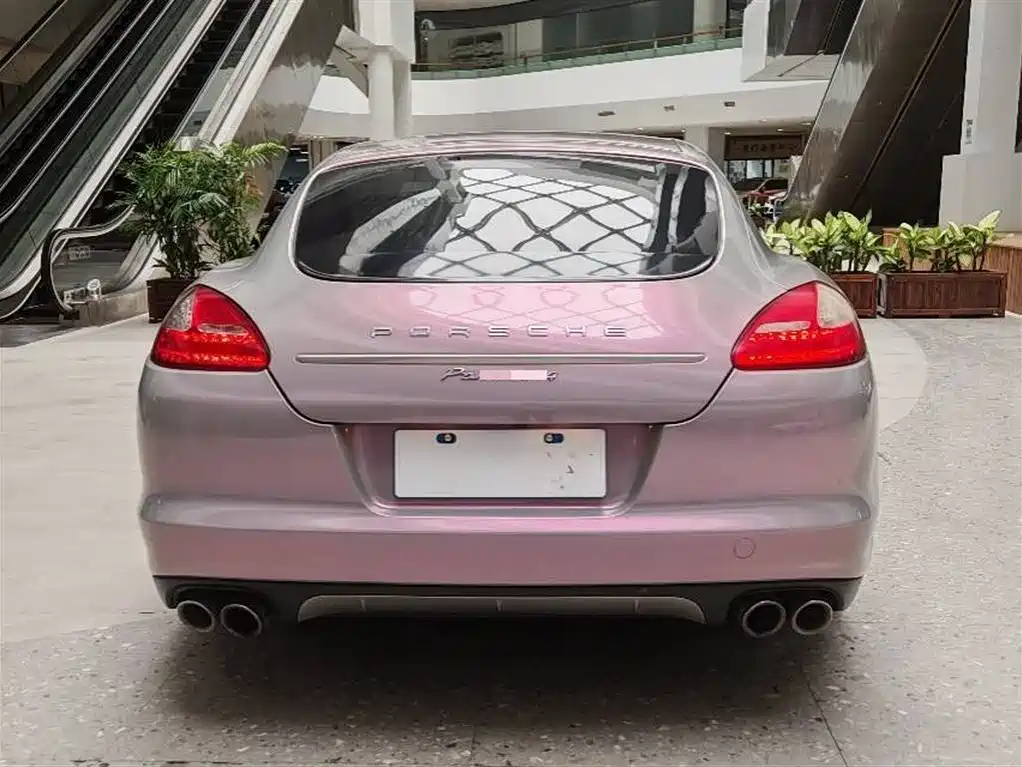 Porsche Panamera 2013 Panamera 4 Platinum Edition 3.6L фото 4
